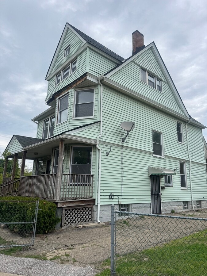 Photo - 1345 Addison Rd