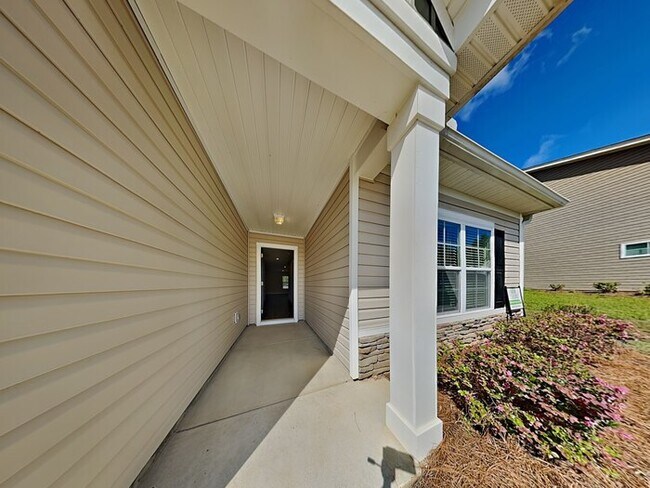 Photo - 306 Crooked Pne Ct