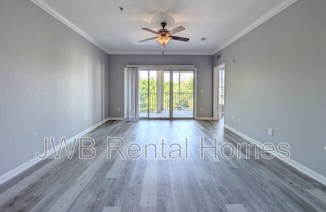 Photo - 8290 Gate Pkwy W Unit 147