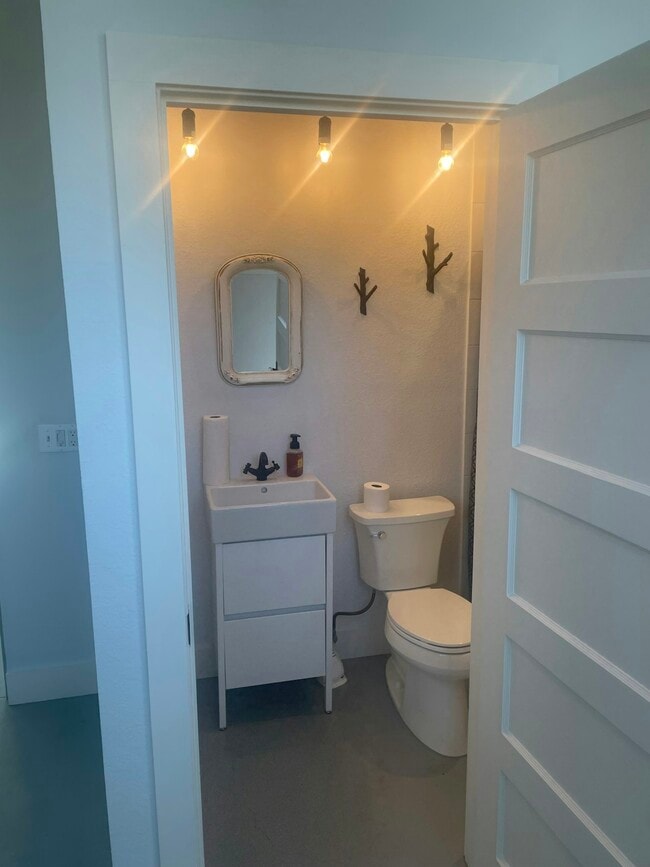 Photo - 459 Silver Ln