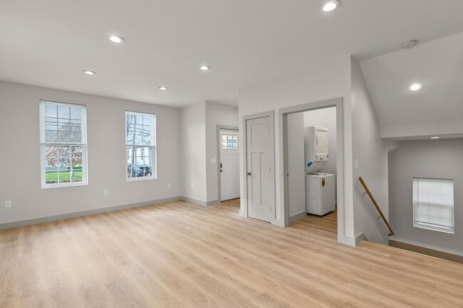 Photo - 827-829 River Avenue Unit 829 River Ave