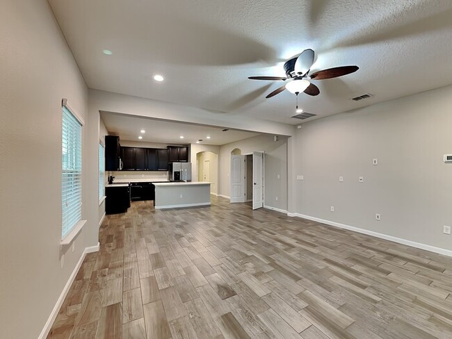 Photo - 1148 Silver King Rd