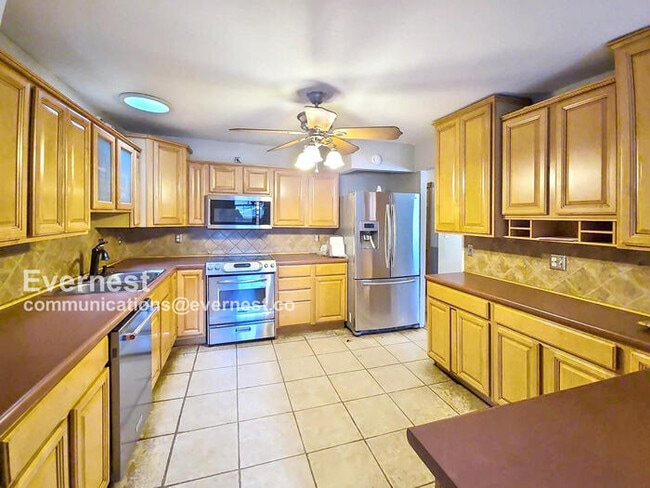 Photo - 1609 W 26th St