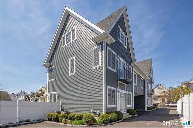 Photo - 24 Avery St Unit A