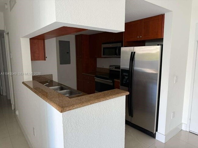 Photo - 36 NW 6th Ave Unidad 408