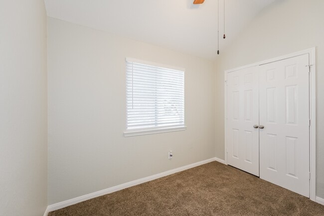 Photo - 3806 Teal Maple Ct