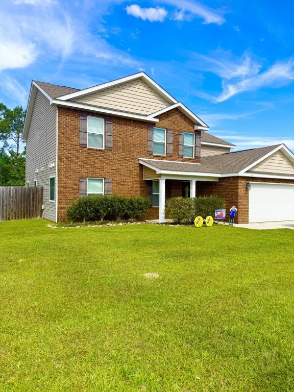 Photo - 44 Whisperwood Ln