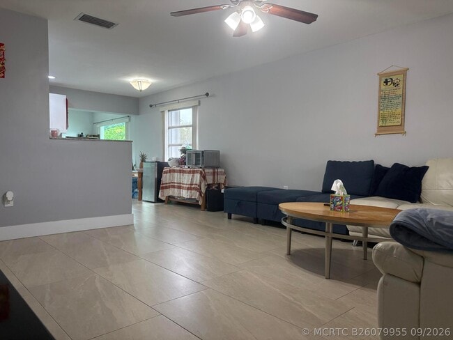 6810 NW 26th St
