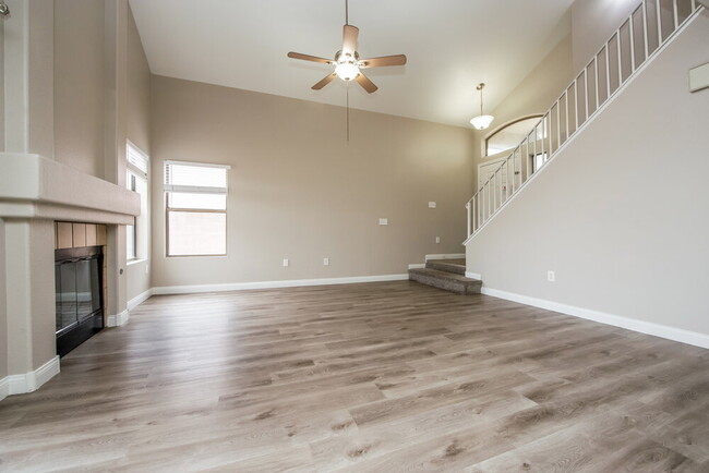 Photo - 1411 Dillon Ridge