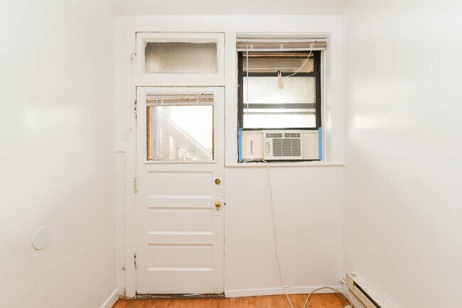 Photo - 834 W Waveland Ave Unit N3