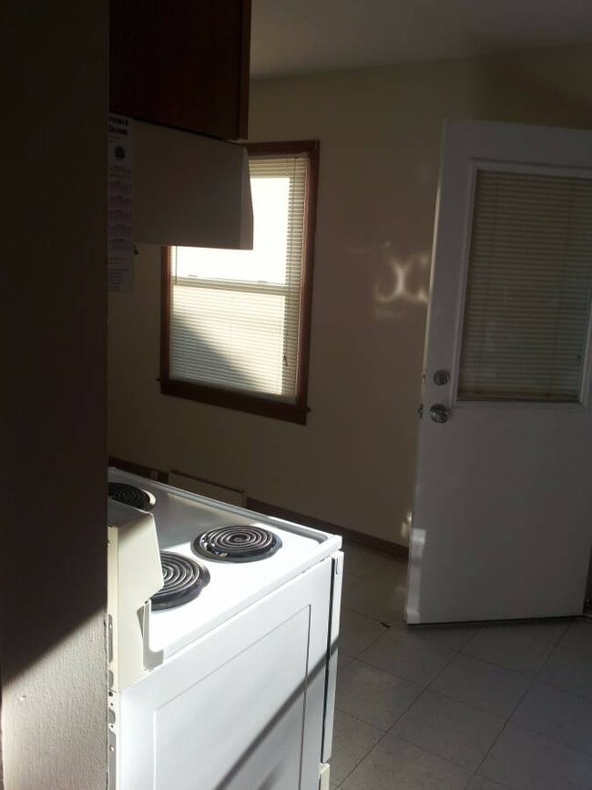 905 Hillside Dr Unit 905