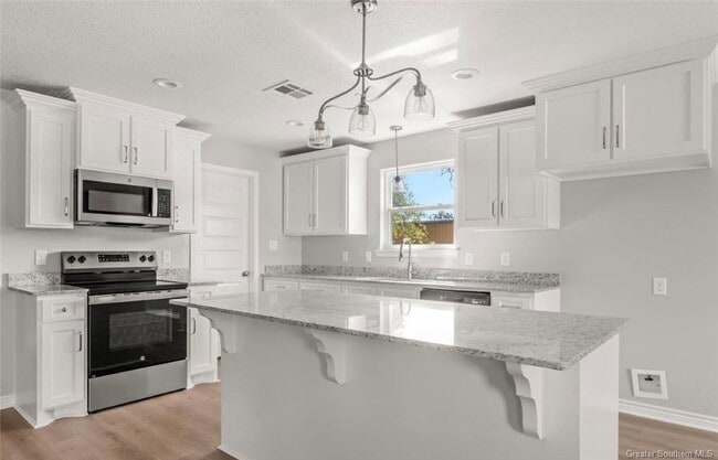 Photo - 211 N Gladys St
