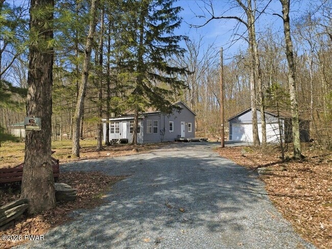Photo - 209 Urban Rd