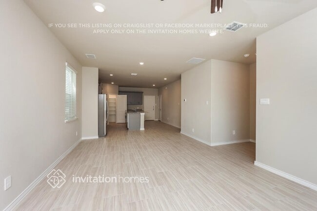 Photo - 7175 Blue Jay Way