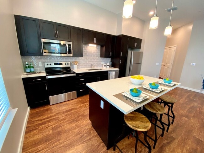 Phase II Kitchen - Flats at Tioga Town Center Rental