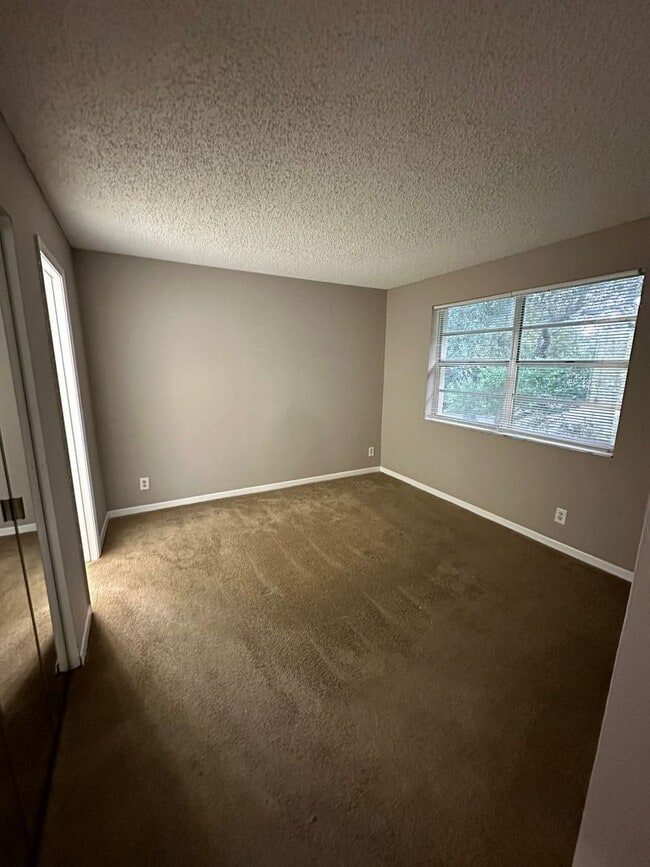 Photo - Beautiful 2/2 Unit at Lakewood Village at ...