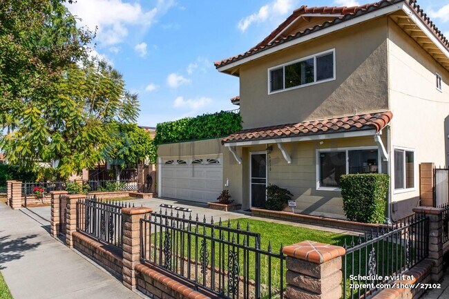 Photo - 6810 Houston St