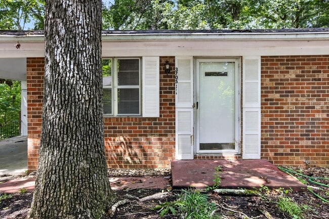 3705 Crestview Pl Unit 3705 Crestview Pl NW APT A