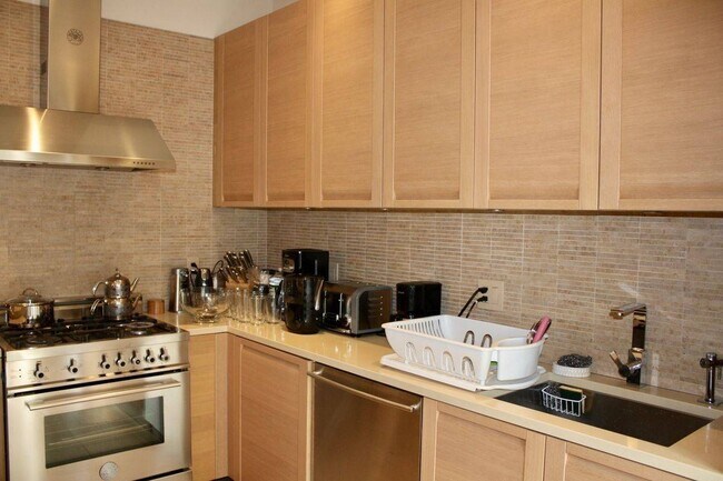 Photo - 74-33 64th Ln