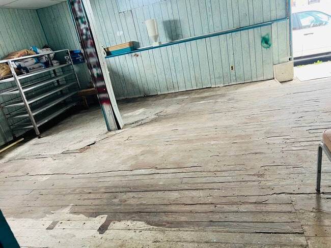 Photo - 105 George St