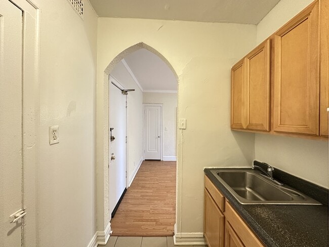 Photo - 4847 N Damen Ave Unit A04W