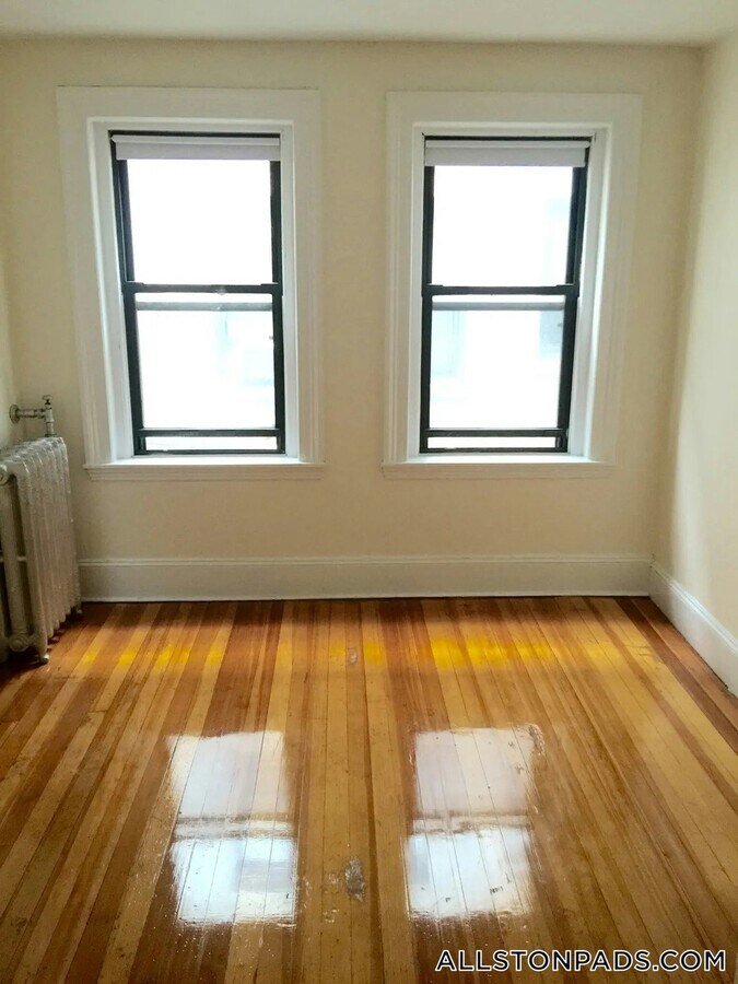 Photo - 23 Brighton Ave Unidad 2