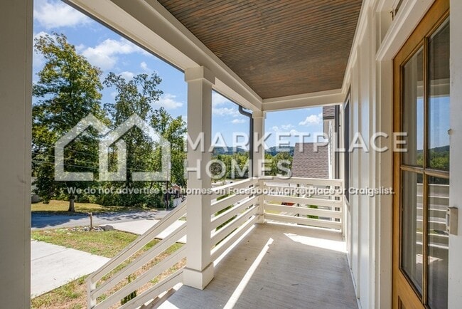 Photo - 173 Peach St