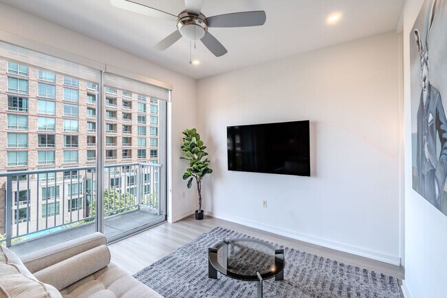 3700 McKinney Ave Unit SI FL6-ID1628230P