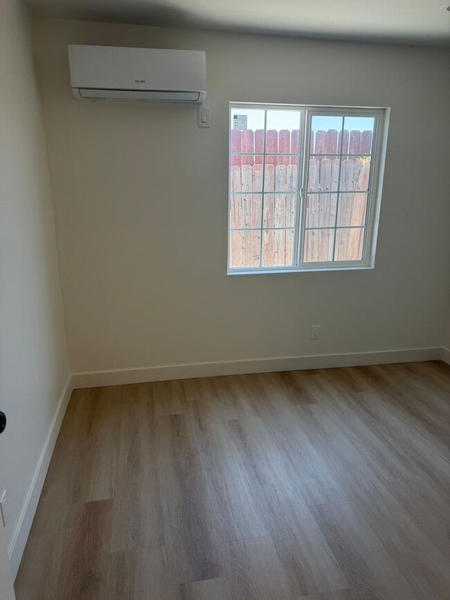 12120 Clora Pl