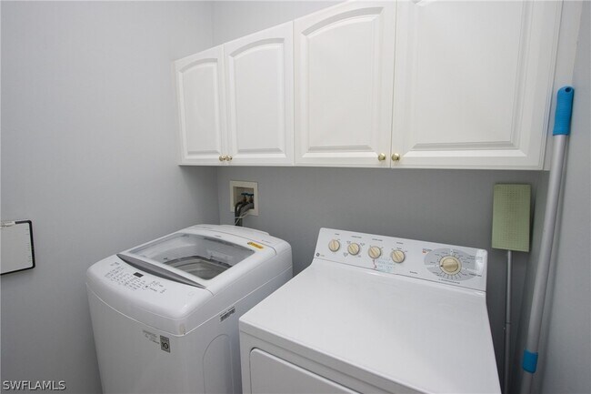 3460 Pointe Creek Ct Unit 102