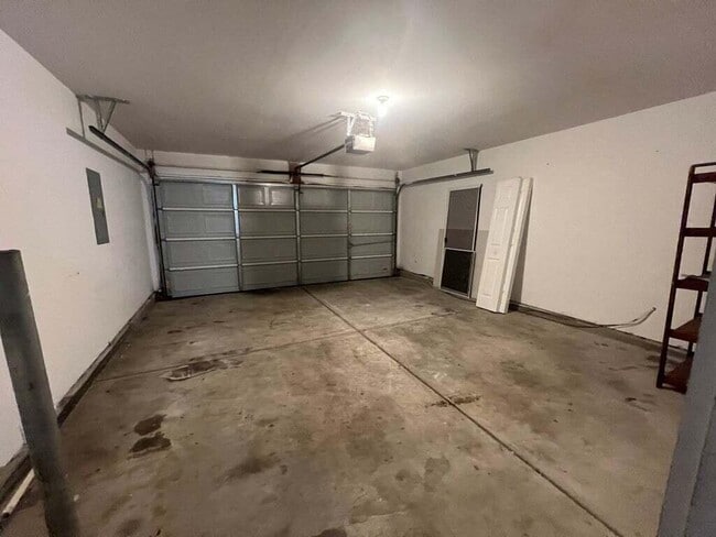 Photo - 1666 Mossberg Dr