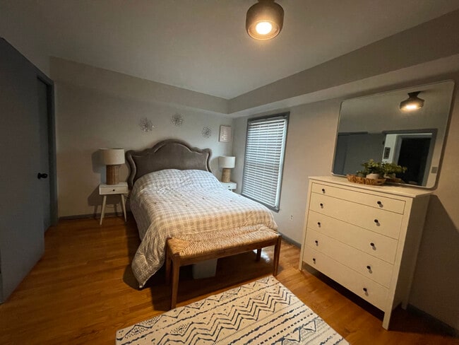 Photo - 9350 Canterbury Riding