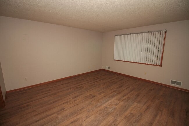 Photo - Charming 3 Bedroom for Rent in Minnetonka!