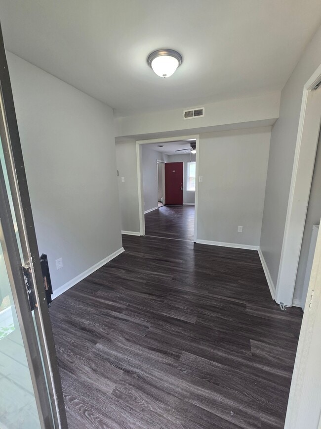 Photo - 4452 Baxter Rd