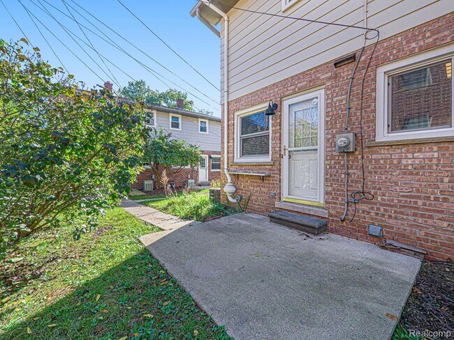 Photo - 421 S 7th St Unit 2