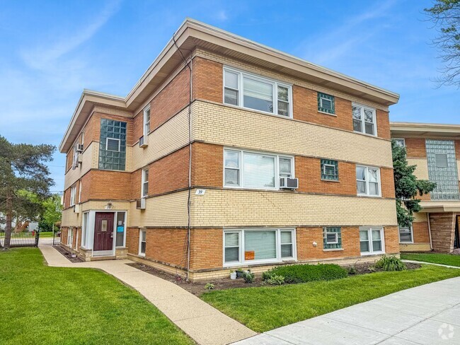 Building Photo - 39 Conti Pkwy Unit 2N Rental