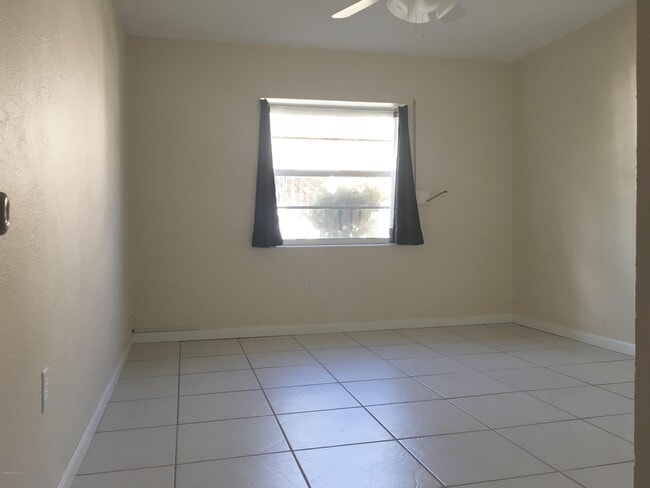 Photo - 190 E Olmstead Dr Unit F7