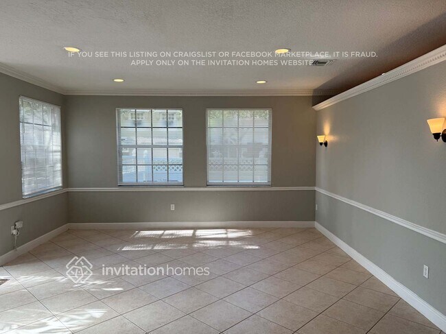1231 Oakwater Dr