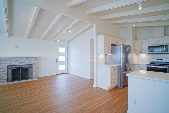 Photo - 829 Sea Palm Ave