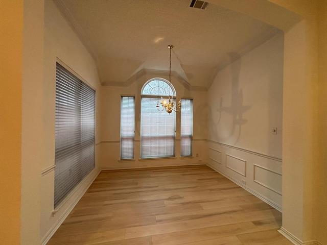 Photo - 4673 Wales Dr