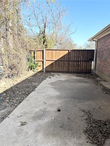 Photo - 5018 Nell St