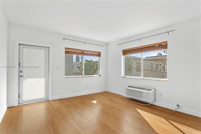 Photo - 1010 Pennsylvania Ave Unit 6