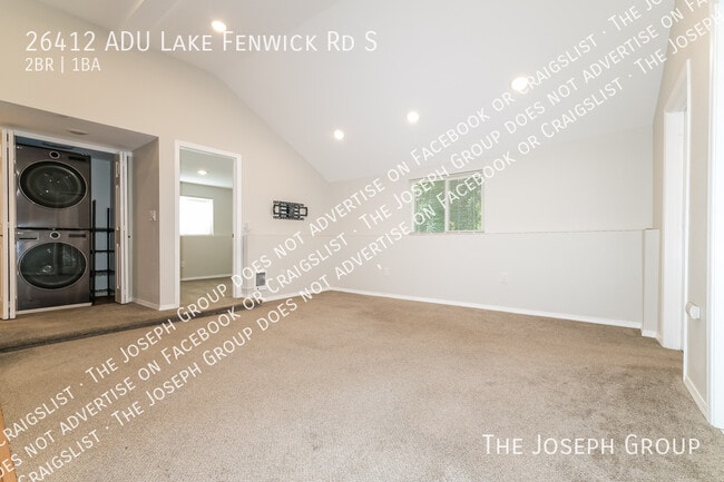 Photo - 26412 Lake Fenwick Rd S