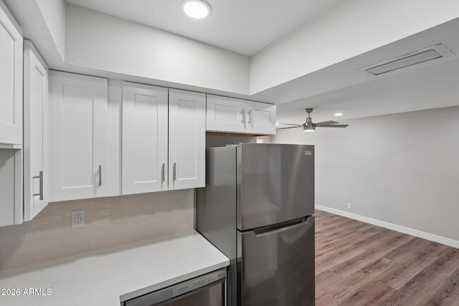 Photo - 6721 E McDowell Rd