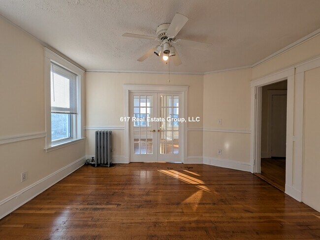 Photo - 8 Barrows St Unit 3