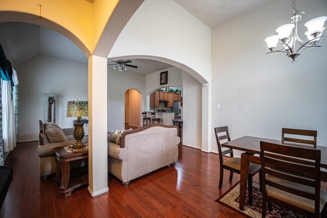 Photo - 4138 Falvel Shadow Creek Dr