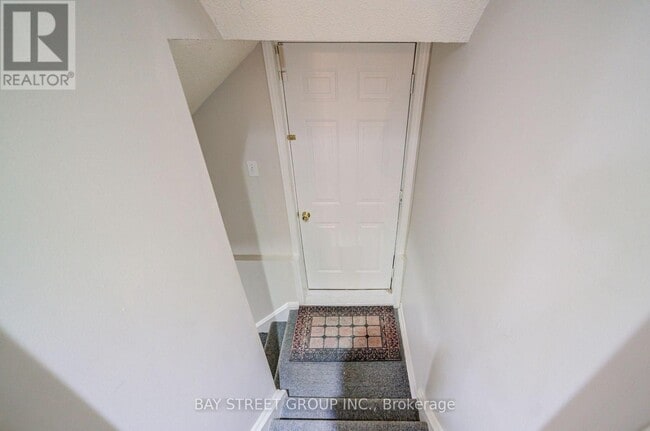 Photo - 94 Marydale Ave