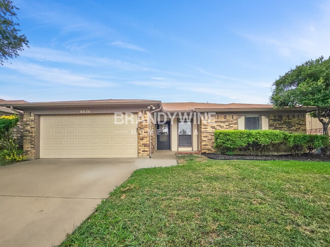 Photo - 6636 Valley View Dr