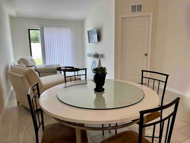 Photo - 1305 SE 8th Pl Unit 1305