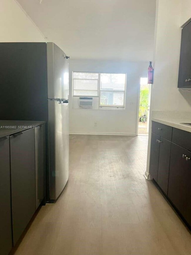 Photo - 5510 SW 32nd St Unidad 1